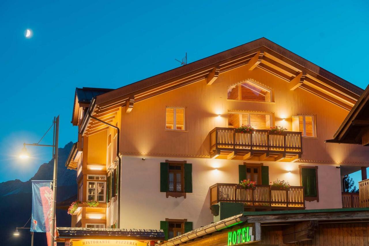 Hotel Villa Alpina ***S Кортіна-д'Ампеццо Екстер'єр фото